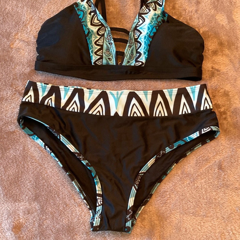 Brand new without tags Women’s bikini
